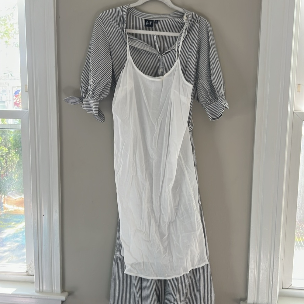NWT Gap Striped Gray Midi Dress Size Small - Picture 6 of 10